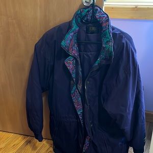 Like new woman’s ski jacket.